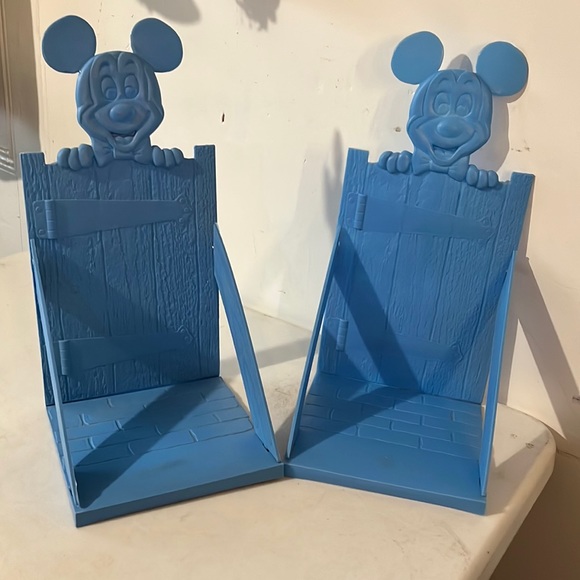 2  Vintage 1971 Walt Disney MICKEY MOUSE Book Club,Blue Rack Holder - Picture 1 of 6